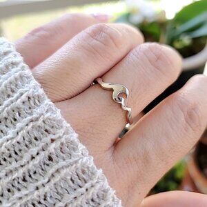 Sterling Silver Rolling Wave Ring, 925 Silver, Ocean Lover Ring, Ring for her